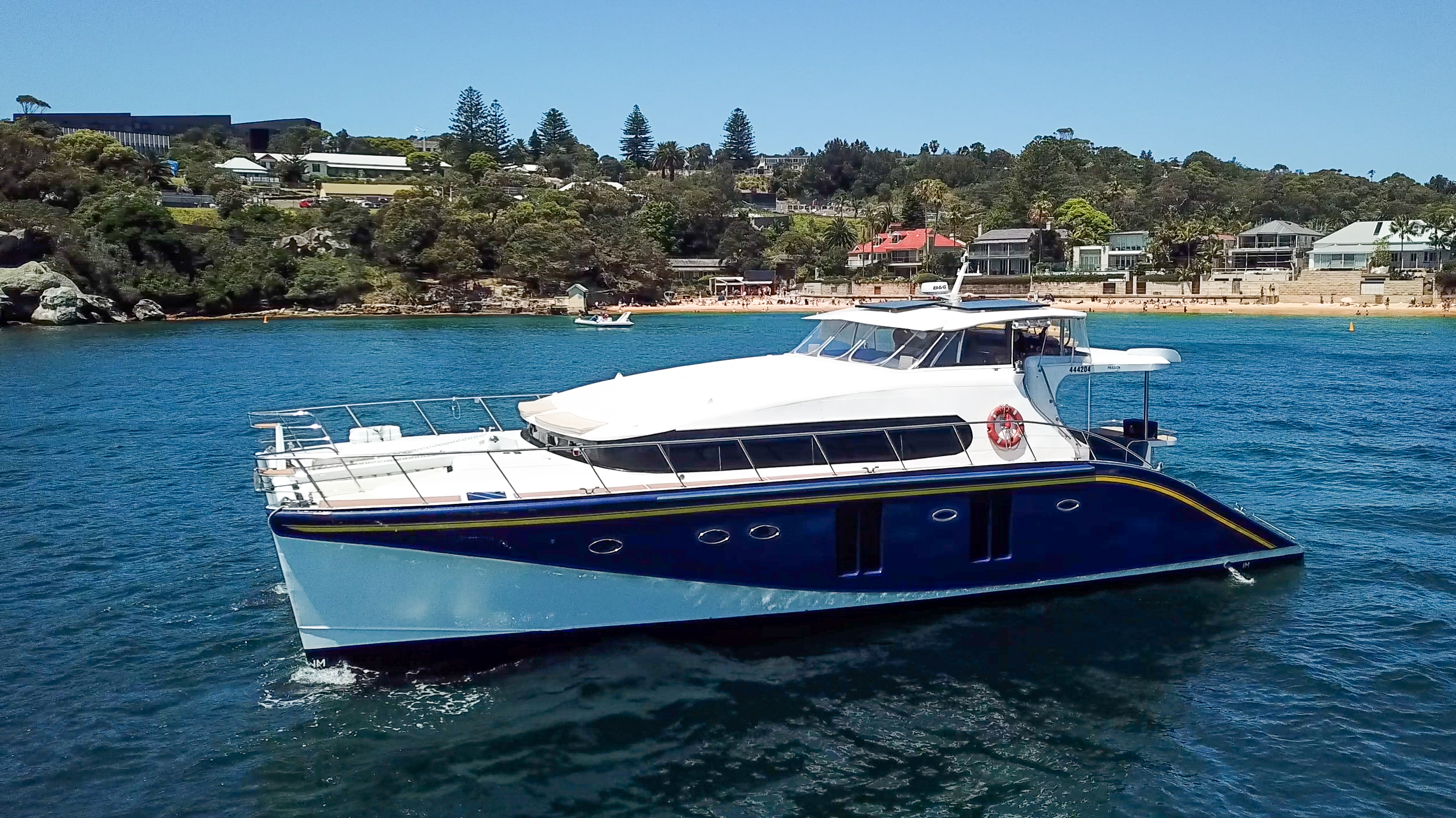 Passion Boat Hire -Full Shot4