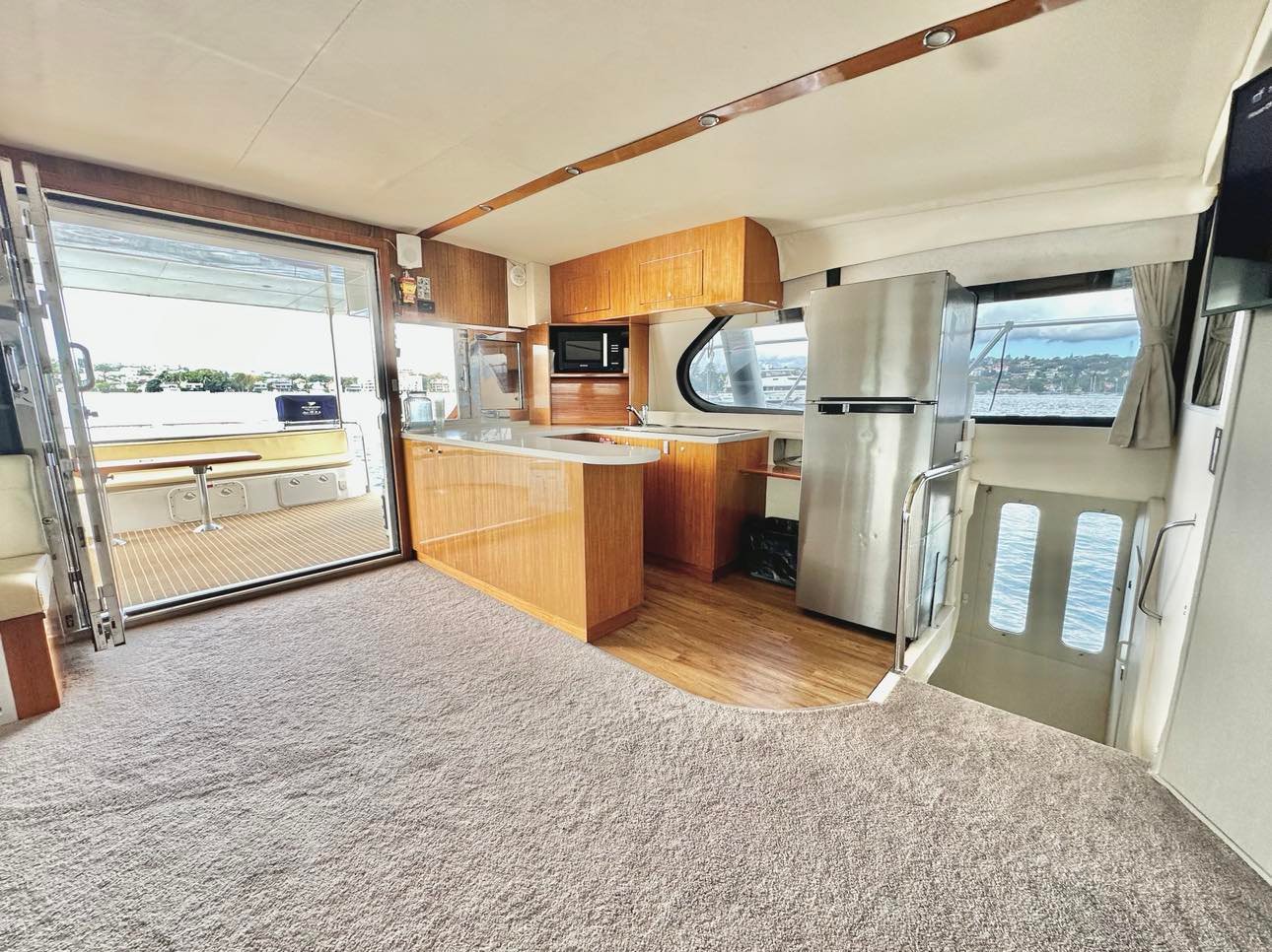 Passion Boat hire - Interior