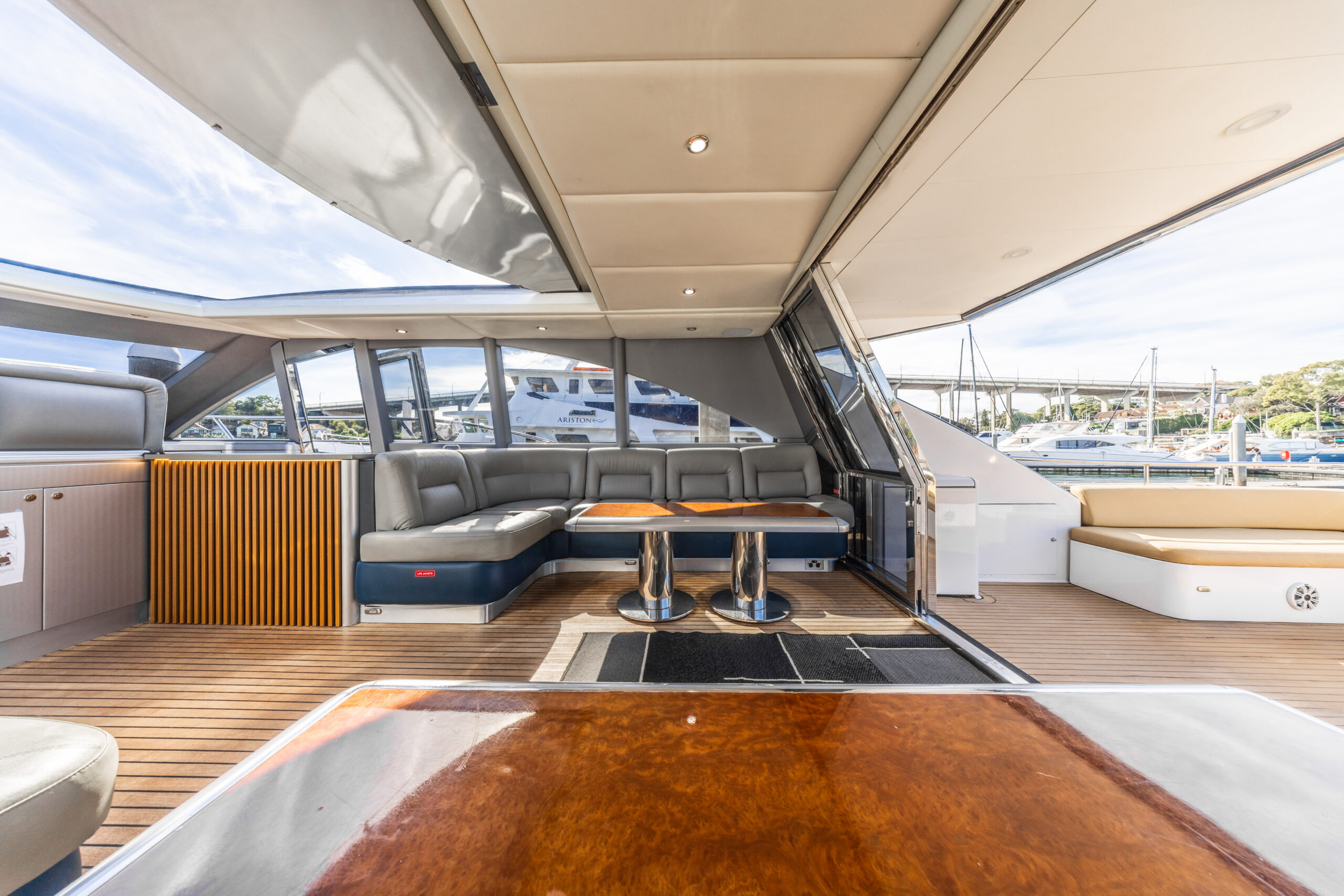 Gravity open deck